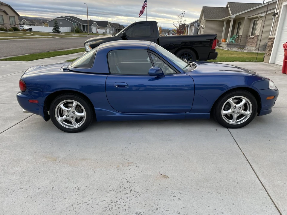 1999 Mazda NB MX-5 Miata - Image 12 of 31