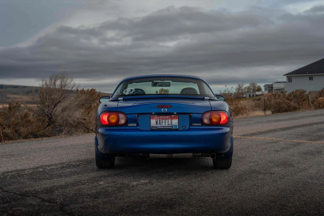 1999 Mazda NB MX-5 Miata - Image 11 of 31