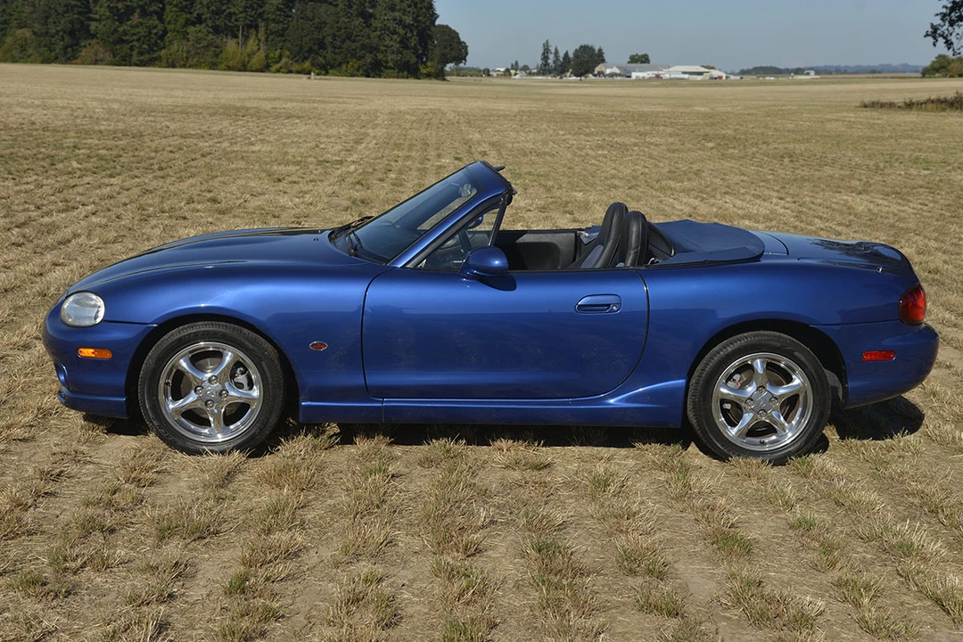 1999 Mazda NB MX-5 Miata - Image 9 of 31