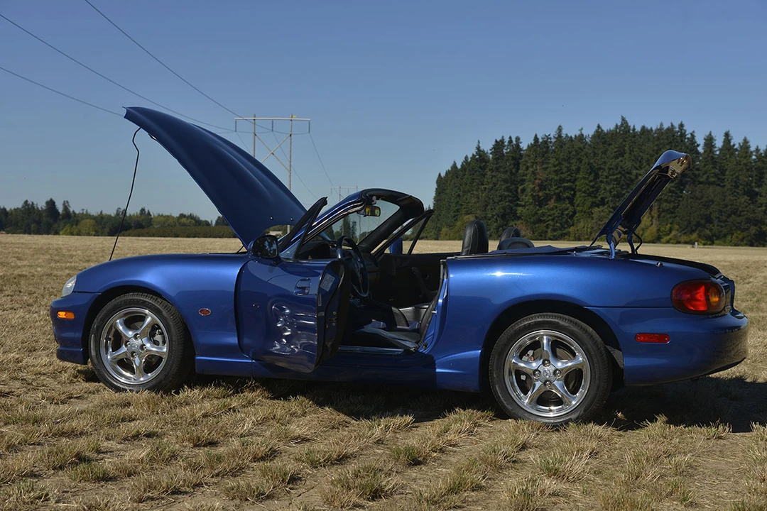 1999 Mazda NB MX-5 Miata - Image 16 of 31