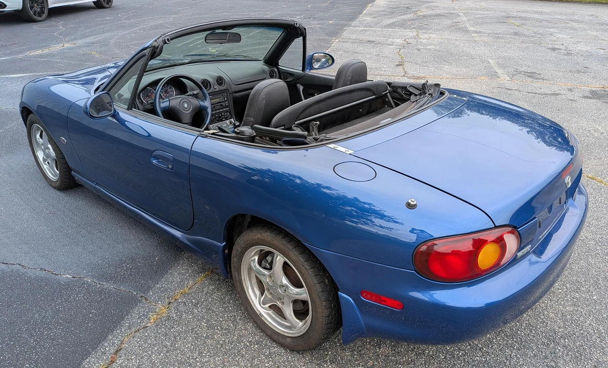 1999 Mazda NB MX-5 Miata - Image 11 of 31