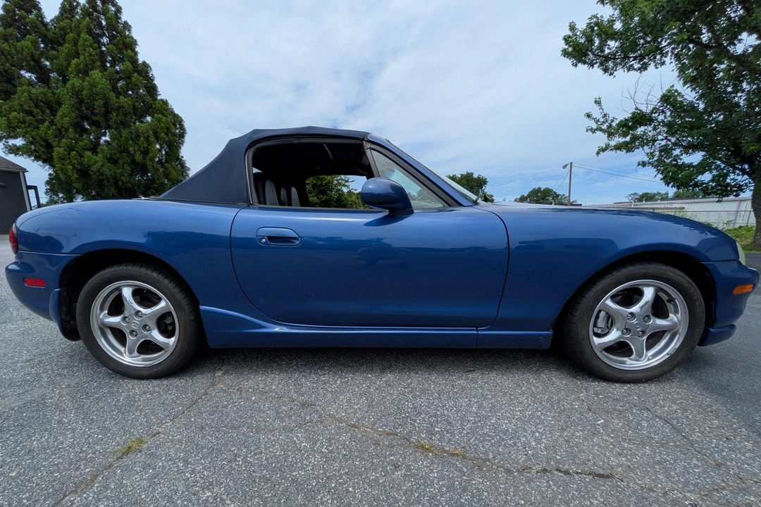 1999 Mazda NB MX-5 Miata - Image 3 of 31