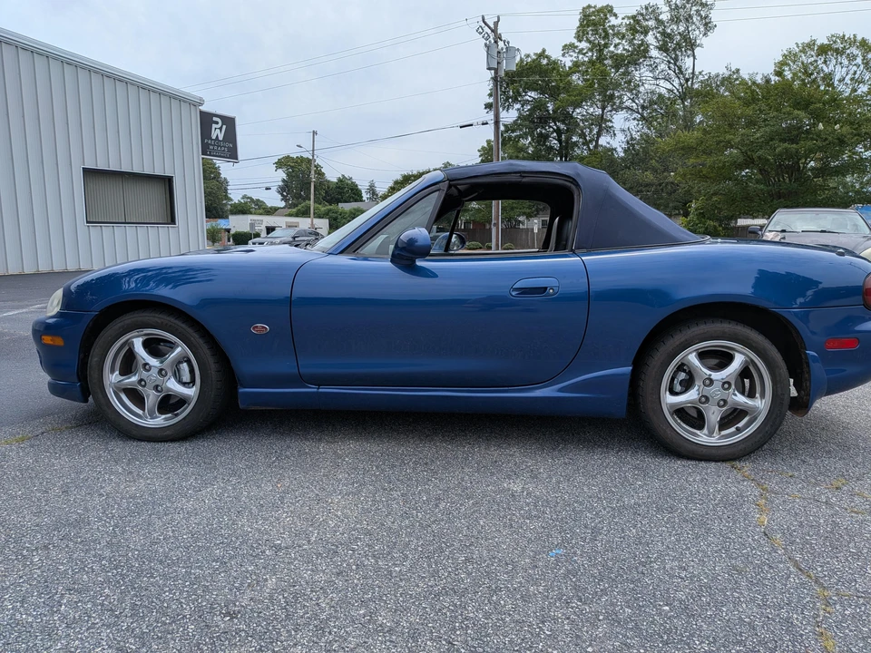 1999 Mazda NB MX-5 Miata - Image 26 of 31