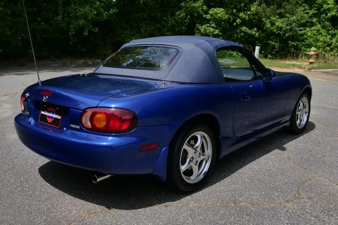 1999 Mazda NB MX-5 Miata - Image 10 of 31