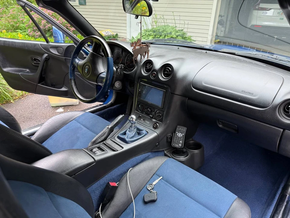 1999 Mazda NB MX-5 Miata - Image 6 of 23