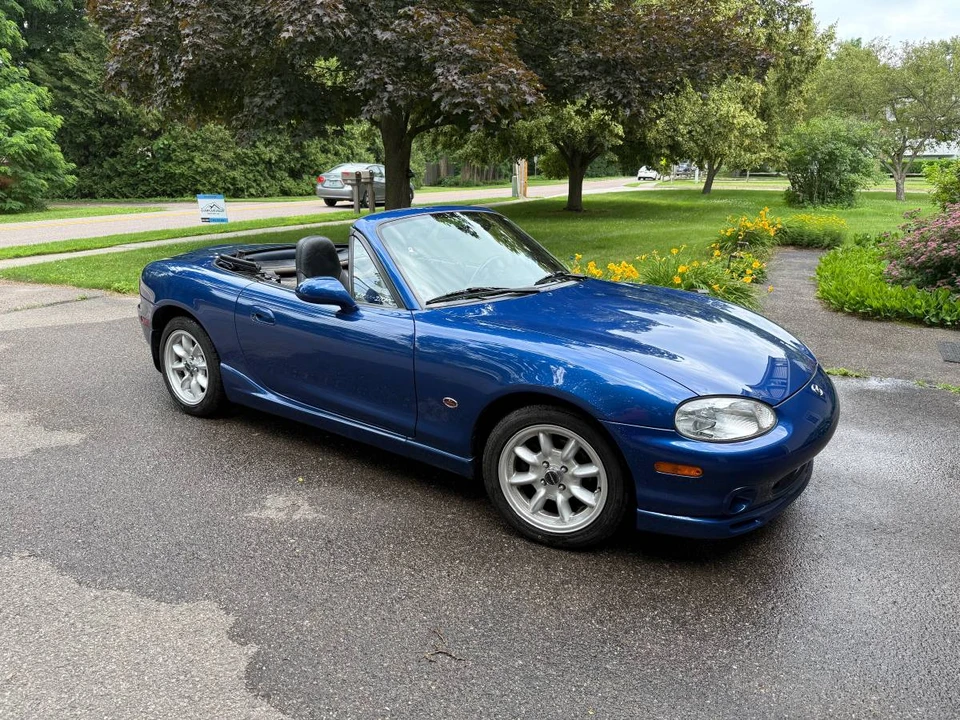 1999 Mazda NB MX-5 Miata - Image 4 of 23