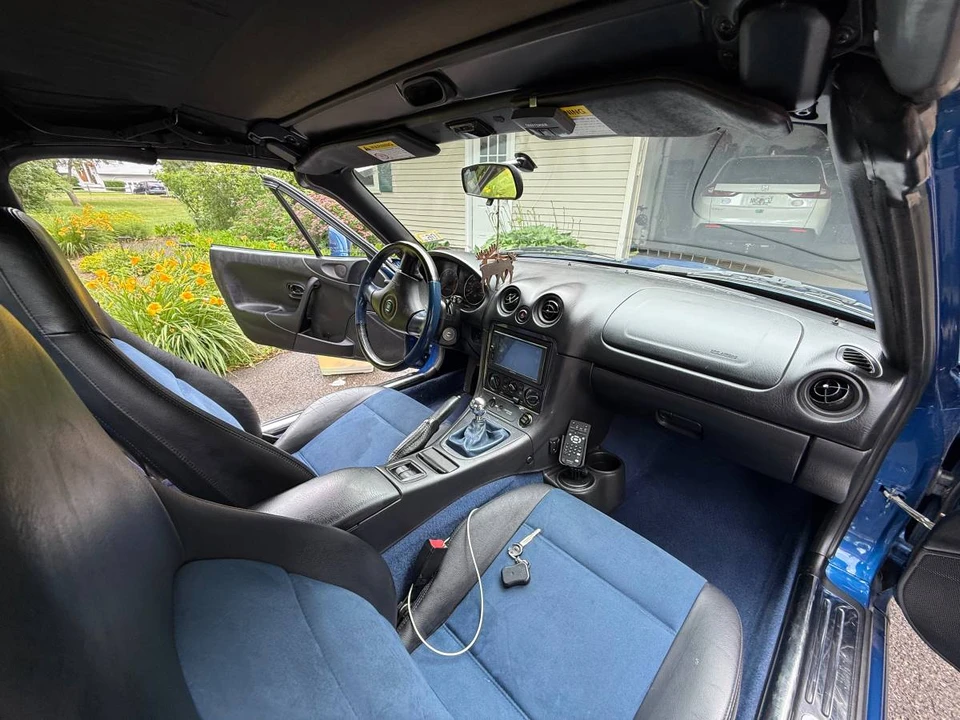 1999 Mazda NB MX-5 Miata - Image 7 of 23