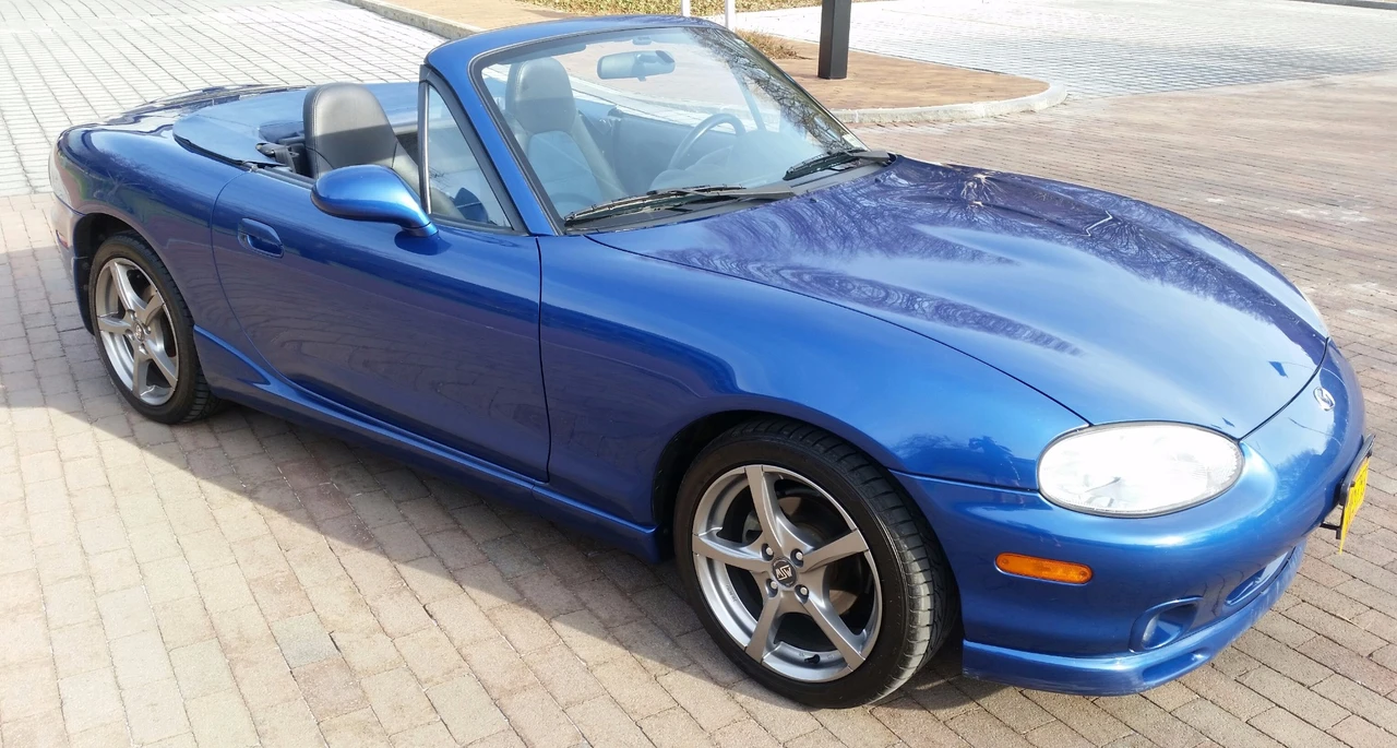 1999 Mazda NB MX-5 Miata - Image 3 of 31
