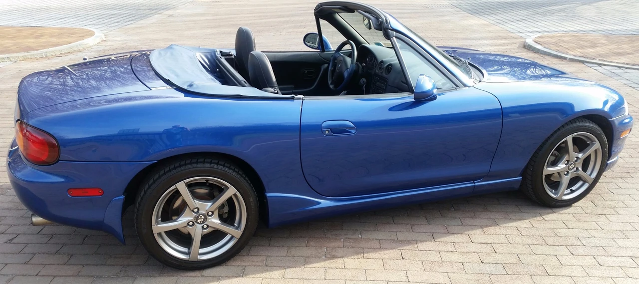 1999 Mazda NB MX-5 Miata - Image 11 of 31