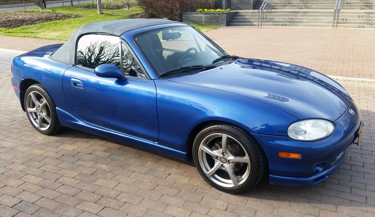 1999 Mazda NB MX-5 Miata - Image 13 of 31