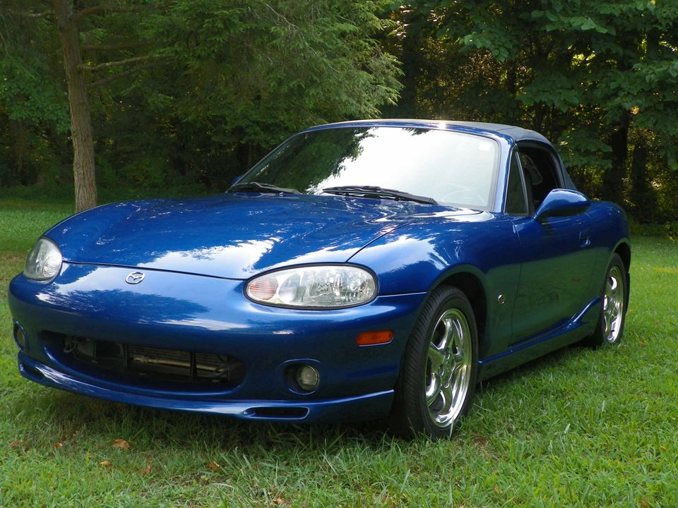 1999 Mazda NB MX-5 Miata - Image 2 of 31