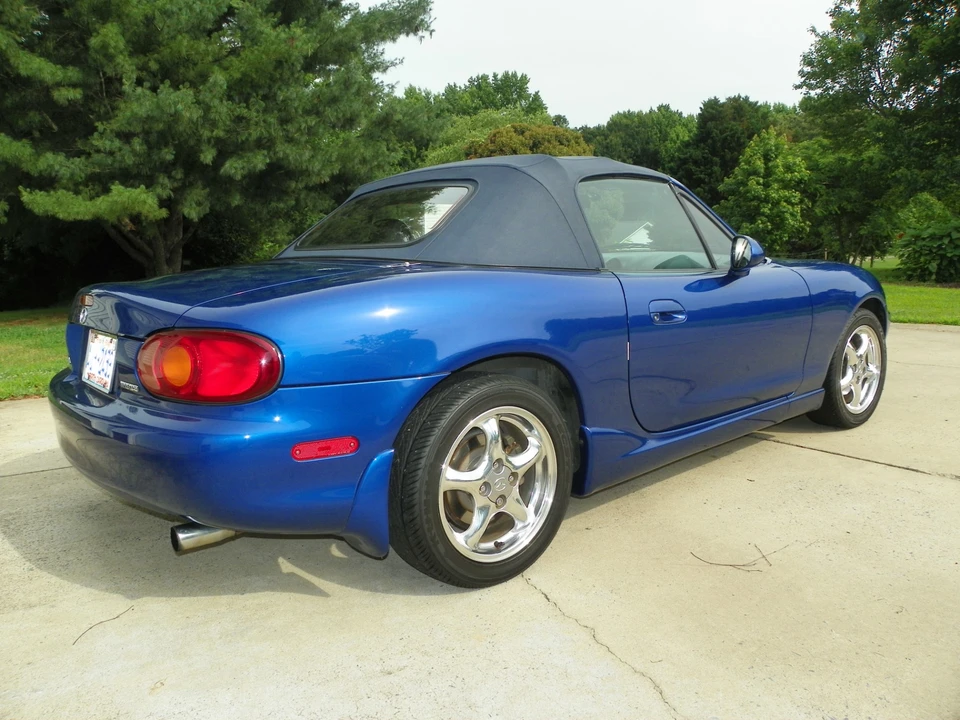 1999 Mazda NB MX-5 Miata - Image 5 of 31