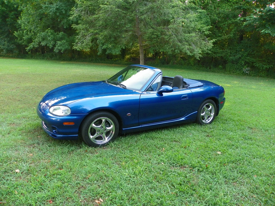 1999 Mazda NB MX-5 Miata - Image 9 of 31
