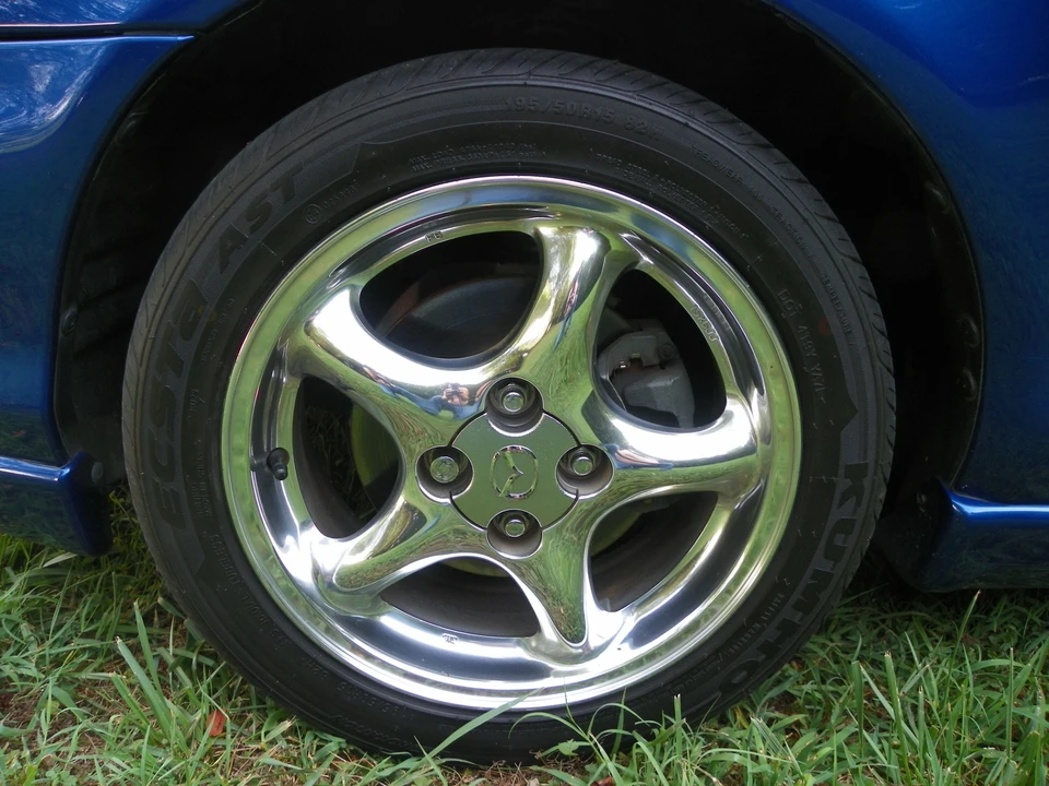 1999 Mazda NB MX-5 Miata - Image 21 of 31