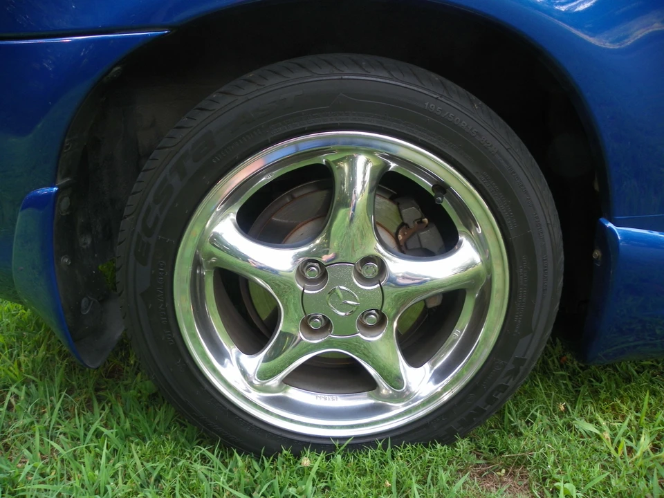 1999 Mazda NB MX-5 Miata - Image 23 of 31