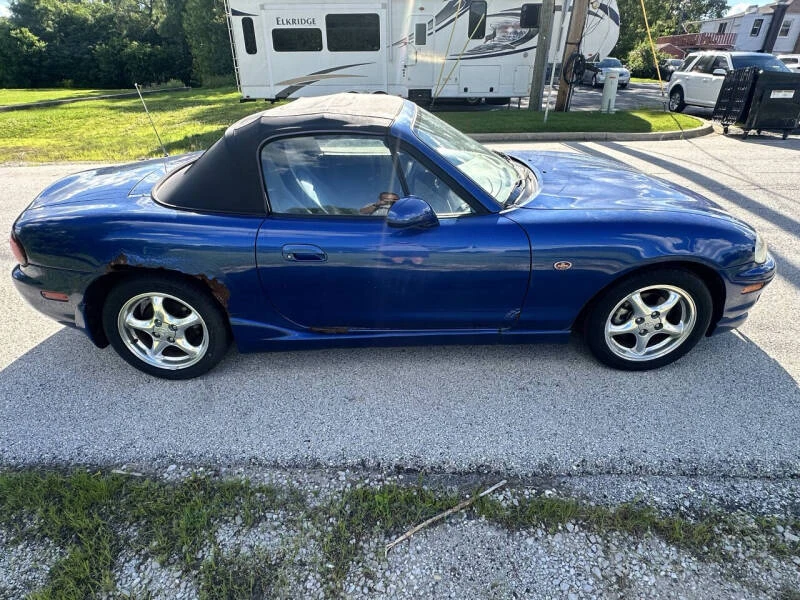 1999 Mazda NB MX-5 Miata - Image 8 of 16