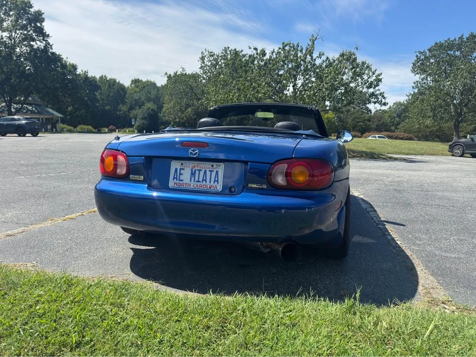 1999 Mazda NB MX-5 Miata - Image 4 of 15