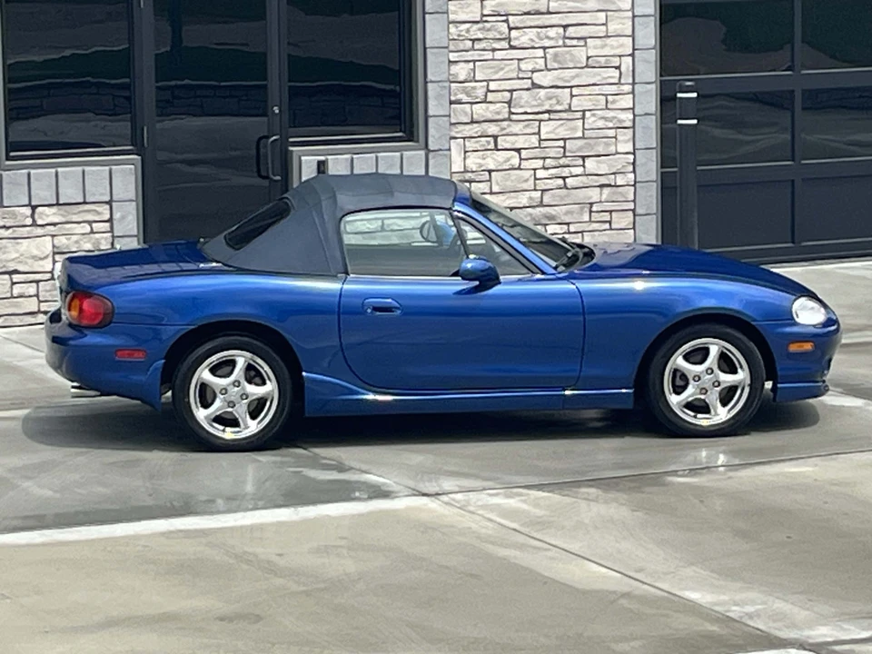 1999 Mazda NB MX-5 Miata - Image 15 of 31