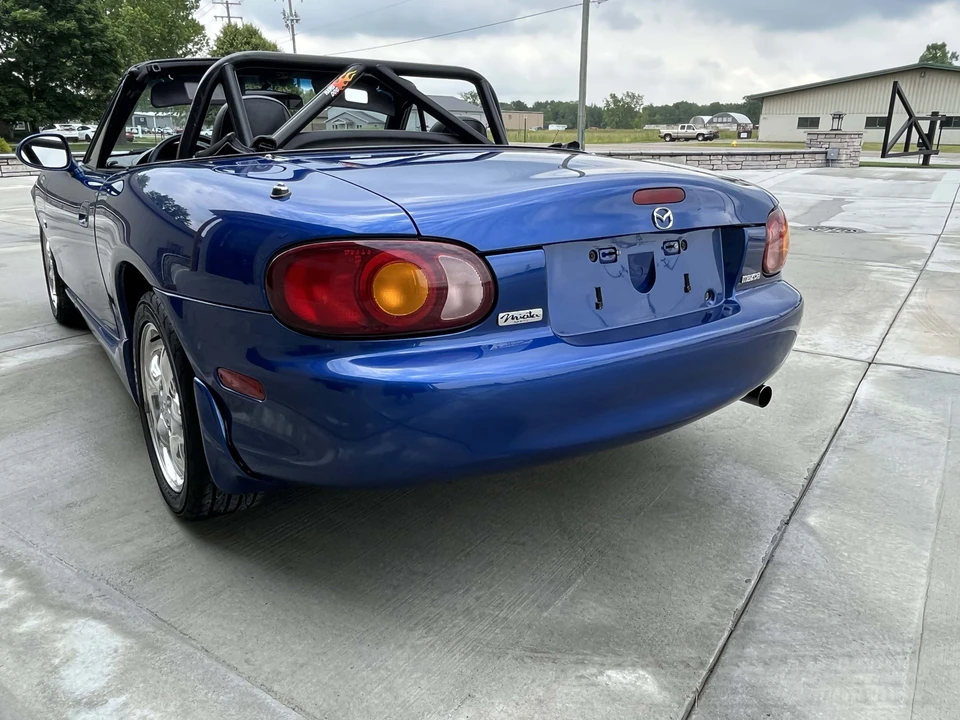 1999 Mazda NB MX-5 Miata - Image 10 of 31