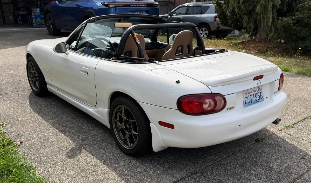 1999 Mazda NB MX-5 Miata - Image 5 of 24