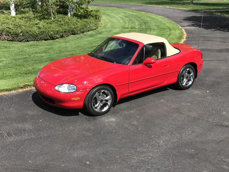 1999 Mazda NB MX-5 Miata - Image 20 of 31
