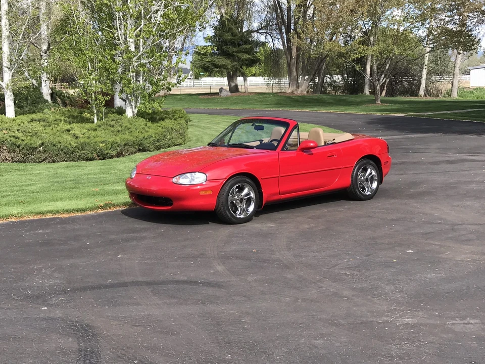 1999 Mazda NB MX-5 Miata - Image 3 of 31