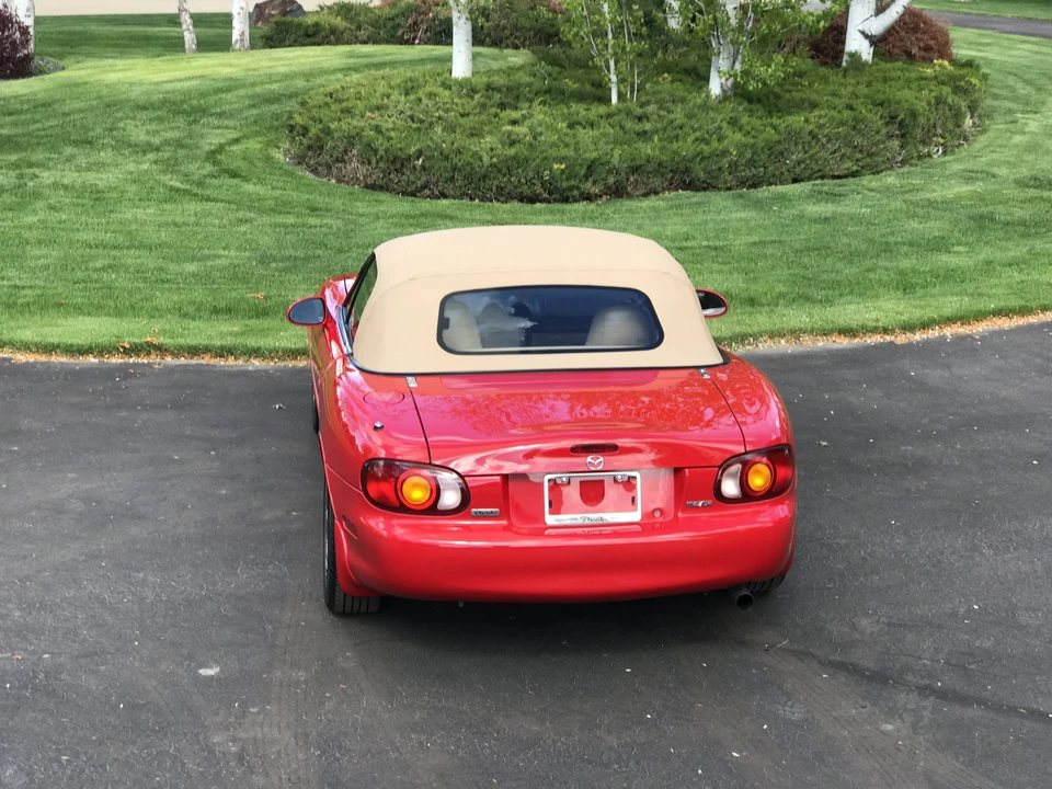 1999 Mazda NB MX-5 Miata - Image 29 of 31