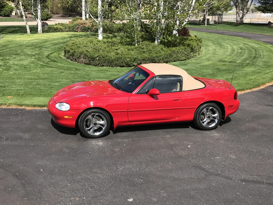 1999 Mazda NB MX-5 Miata - Image 22 of 31