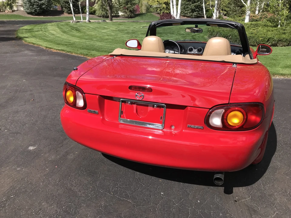 1999 Mazda NB MX-5 Miata - Image 12 of 31