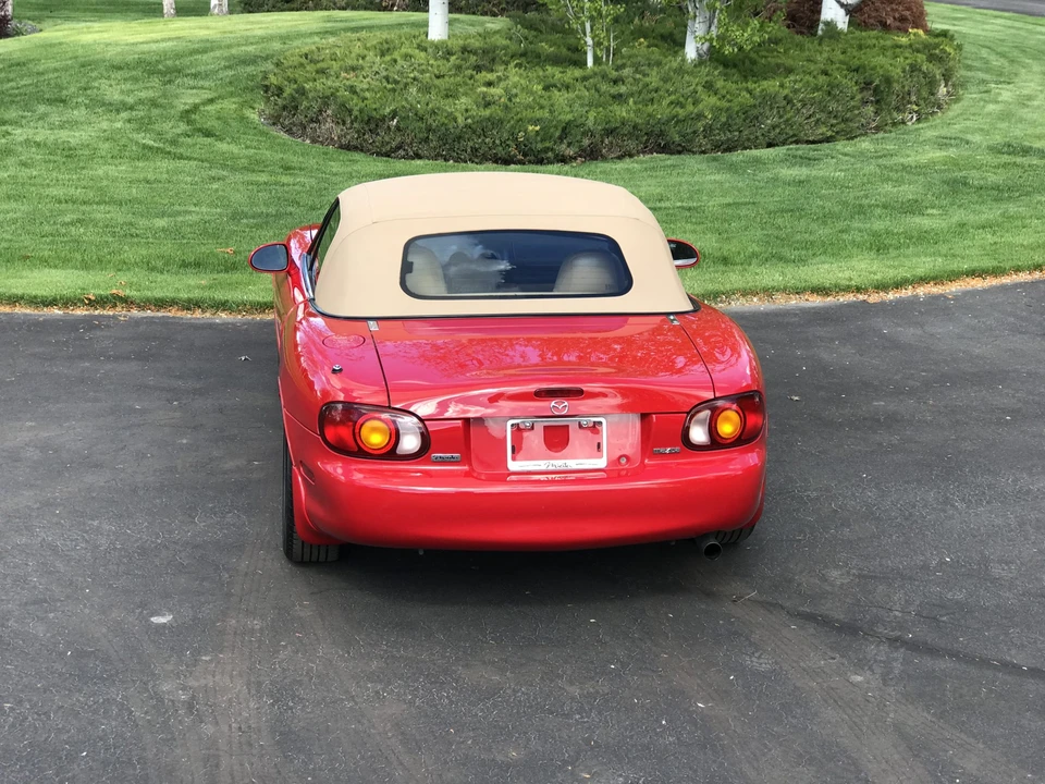 1999 Mazda NB MX-5 Miata - Image 28 of 31