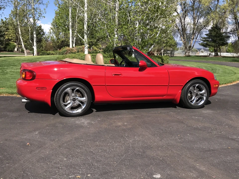 1999 Mazda NB MX-5 Miata - Image 14 of 31