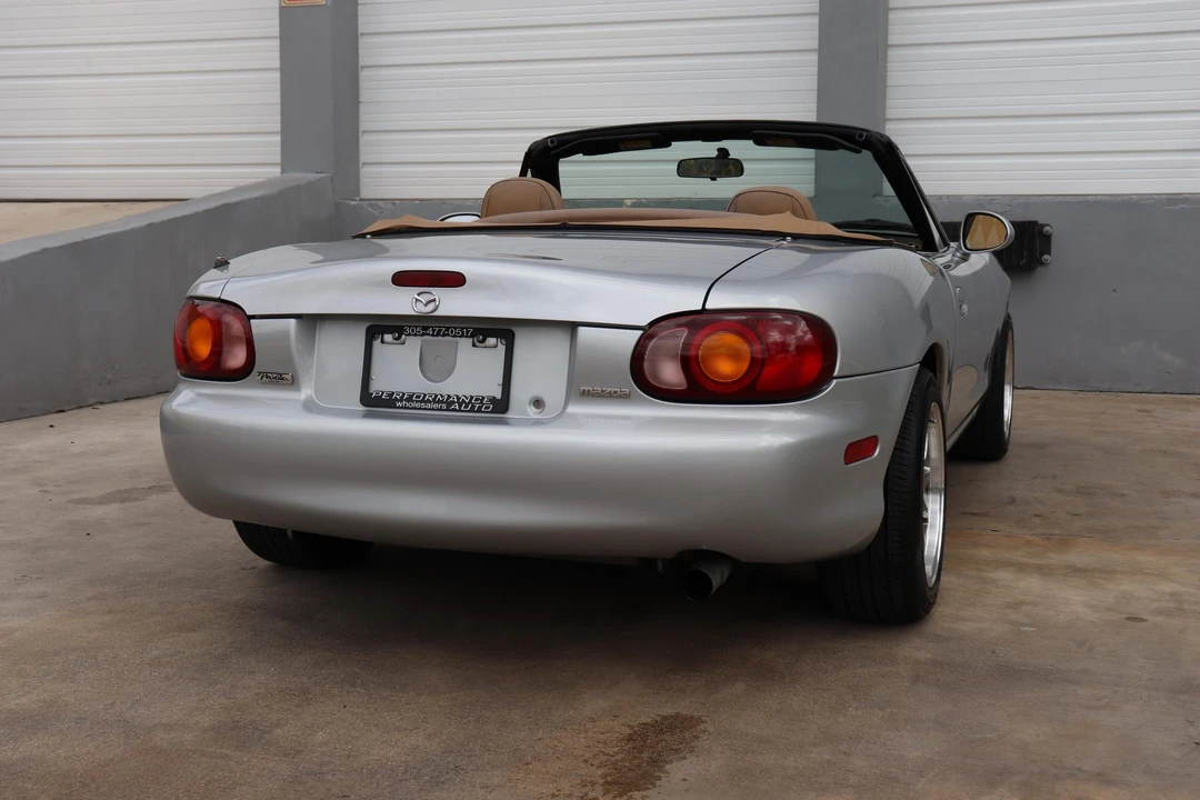 1999 Mazda NB MX-5 Miata - Image 13 of 31