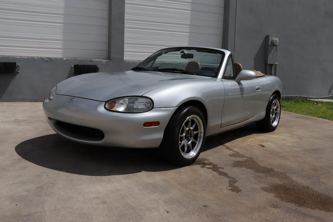 1999 Mazda NB MX-5 Miata - Image 27 of 31