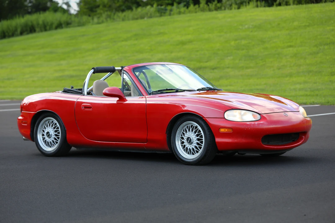 1999 Mazda NB MX-5 Miata - Image 10 of 31