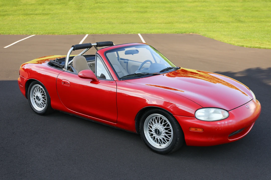 1999 Mazda NB MX-5 Miata - Image 5 of 31