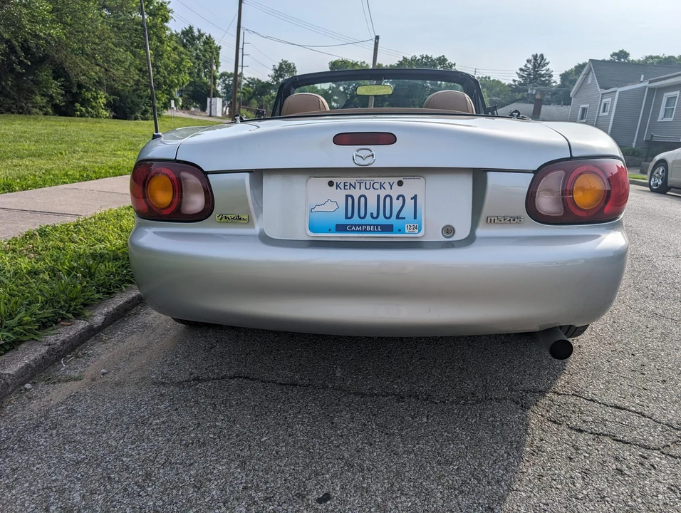 1999 Mazda NB MX-5 Miata - Image 5 of 31