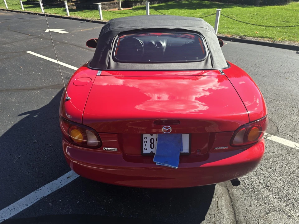 1999 Mazda NB MX-5 Miata - Image 28 of 31