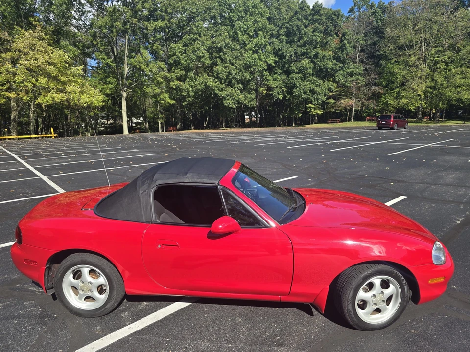 1999 Mazda NB MX-5 Miata - Image 30 of 31