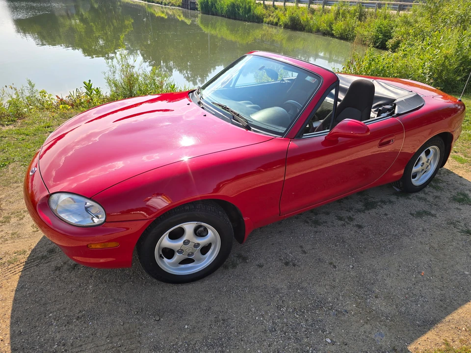 1999 Mazda NB MX-5 Miata - Image 13 of 31
