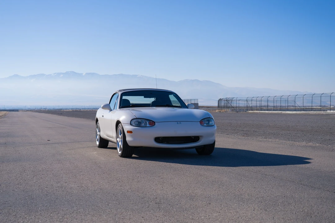 1999 Mazda NB MX-5 Miata - Image 24 of 31