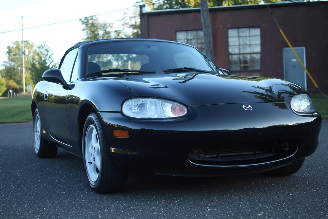 1999 Mazda NB MX-5 Miata - Image 22 of 31