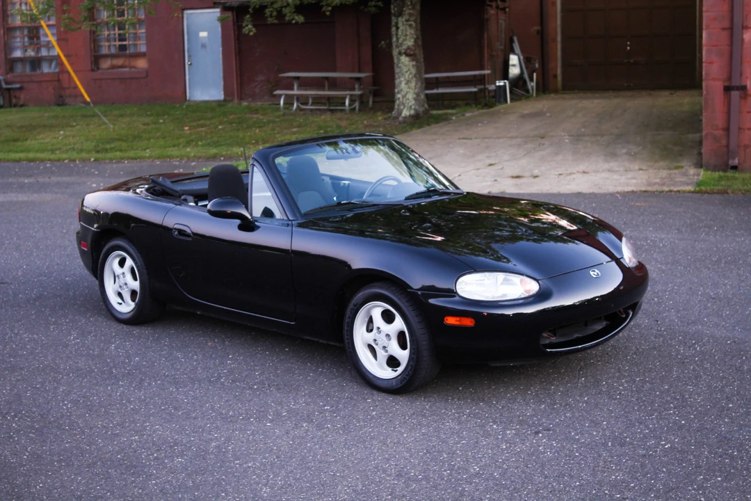 1999 Mazda NB MX-5 Miata - Image 23 of 31
