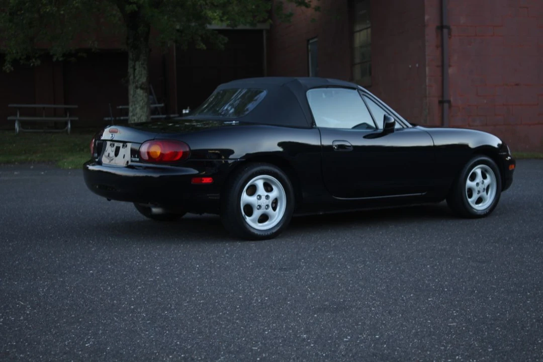 1999 Mazda NB MX-5 Miata - Image 7 of 31
