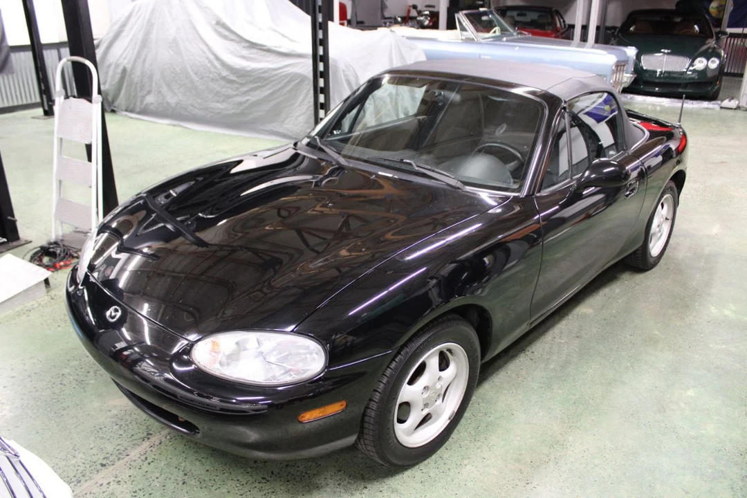 1999 Mazda NB MX-5 Miata - Image 30 of 31