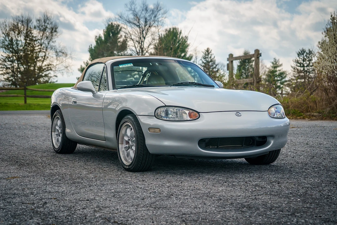 1999 Mazda NB MX-5 Miata - Image 28 of 31