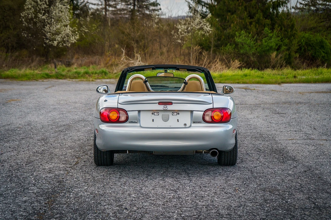 1999 Mazda NB MX-5 Miata - Image 16 of 31