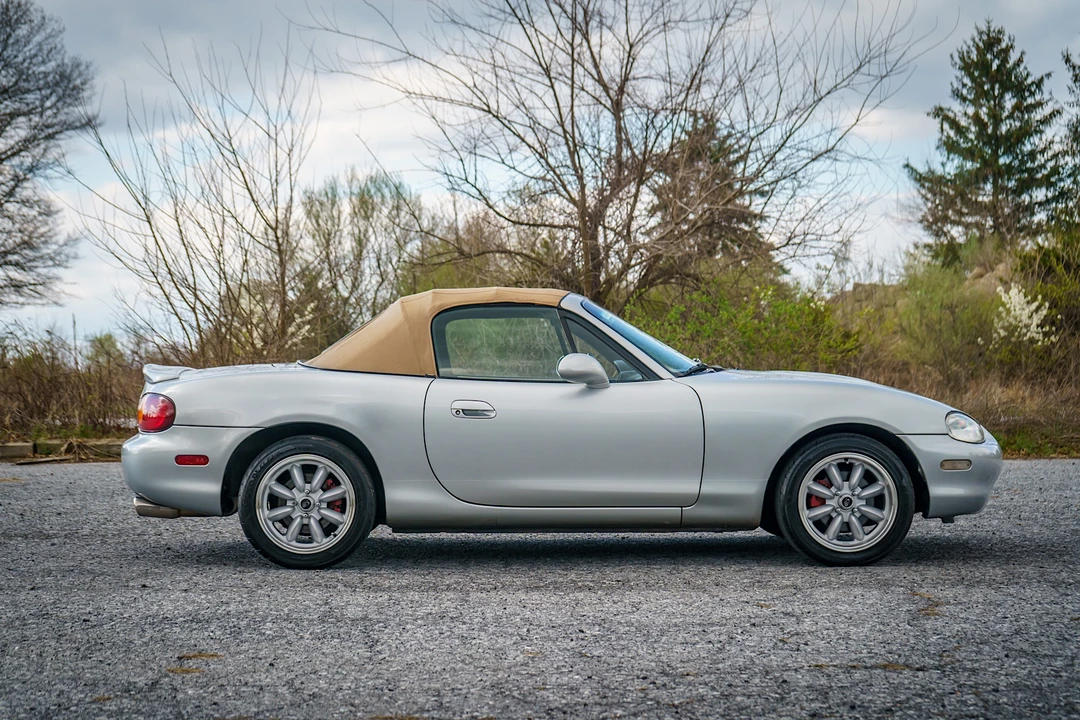 1999 Mazda NB MX-5 Miata - Image 26 of 31