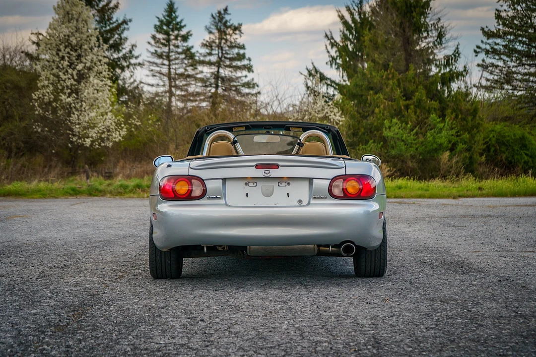 1999 Mazda NB MX-5 Miata - Image 17 of 31