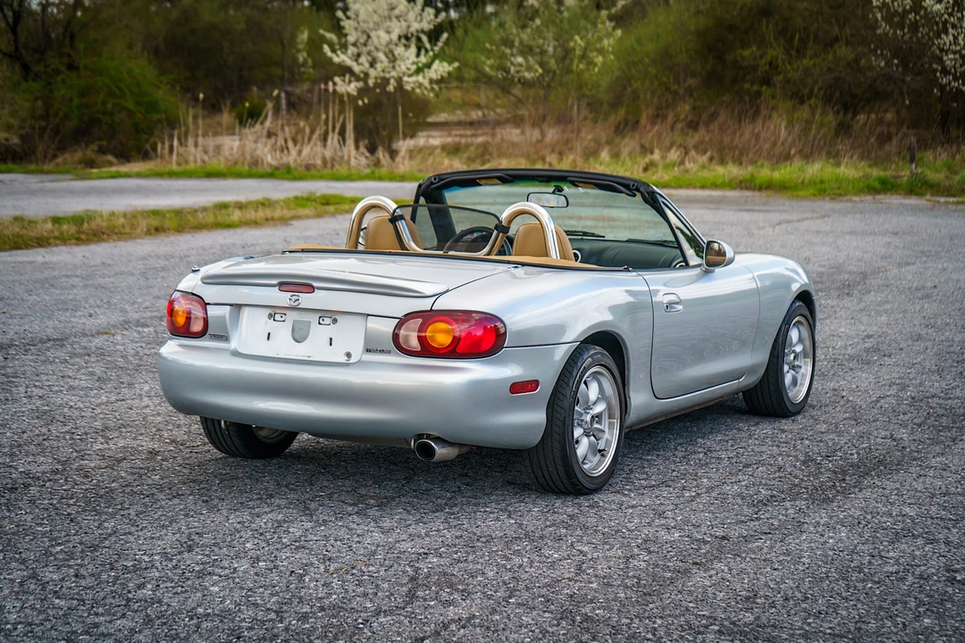 1999 Mazda NB MX-5 Miata - Image 22 of 31