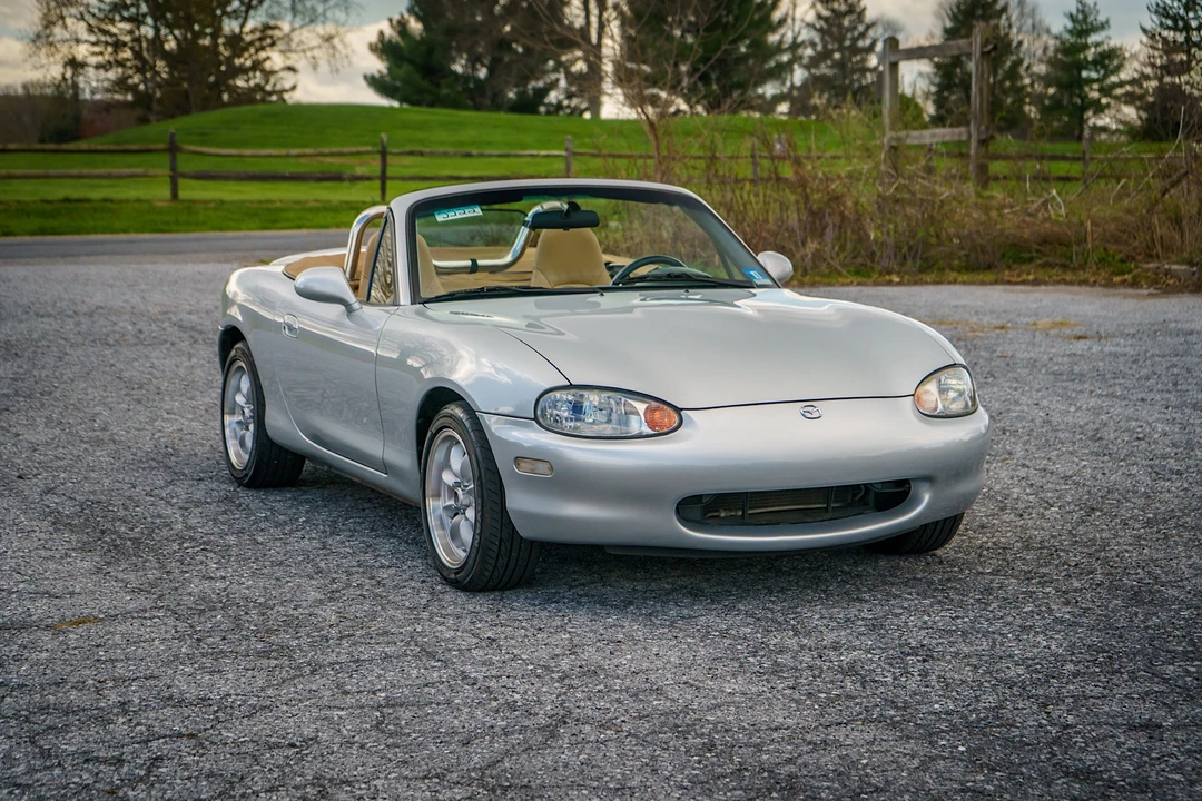 1999 Mazda NB MX-5 Miata - Image 4 of 31